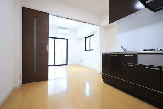 MBS Building南竹屋