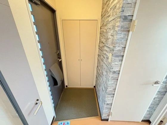 ディアス南幸 B棟