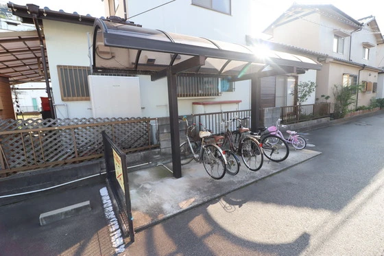 ディアス南幸 B棟