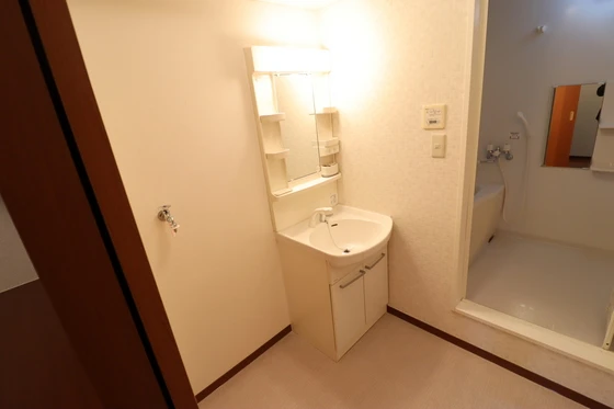 シャーメゾン熊野東 C棟