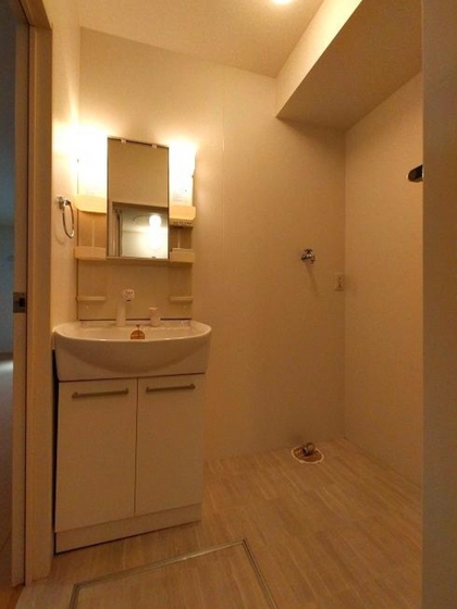 グランモア・浅沼