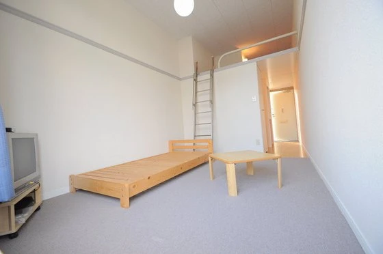 レオパレス若葉