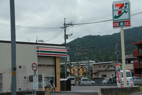 レオパレス若葉