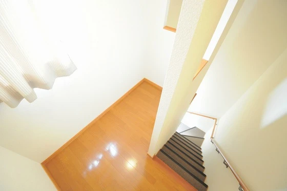 レオパレスレーブシャト-