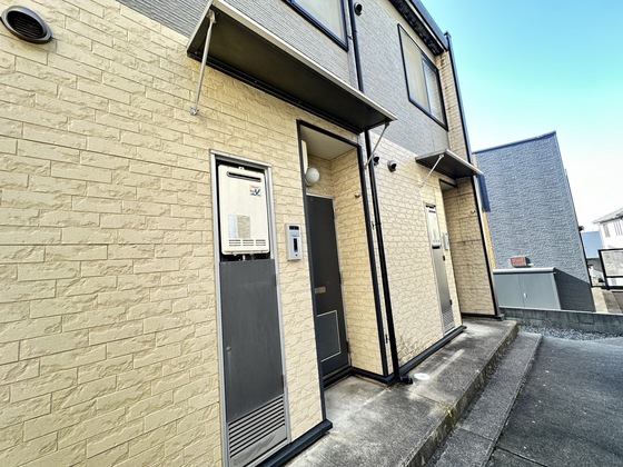 レオパレスファミールD