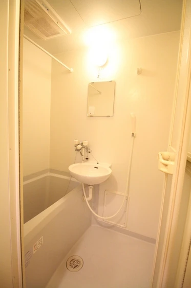 レオパレスひいらぎⅡ