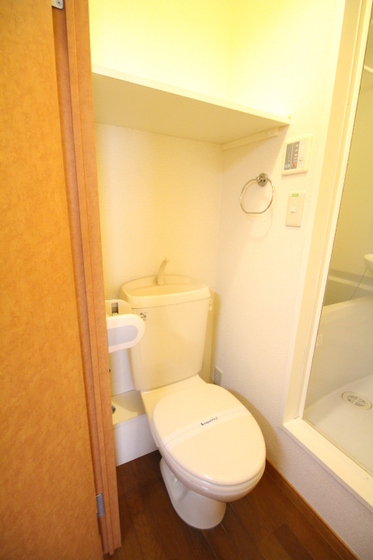 レオパレスひいらぎⅡ