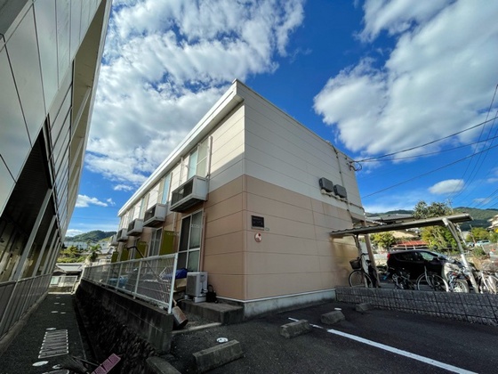 レオパレスひいらぎⅡ