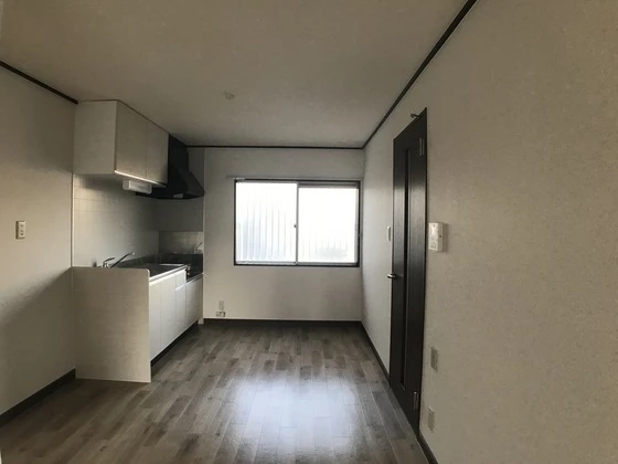 ヴィラフローレルA棟