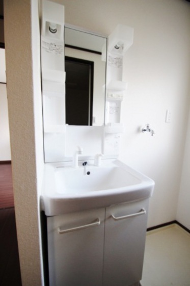 ヴィラフローレルA棟