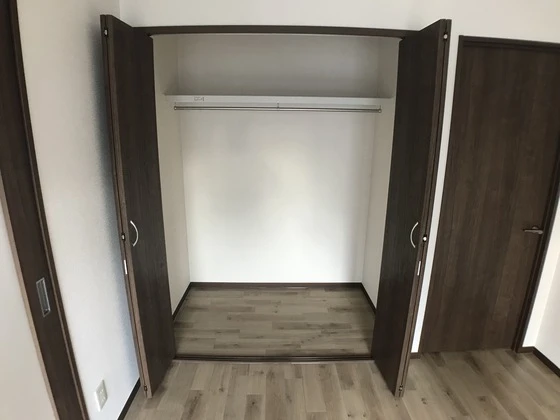 ヴィラフローレルA棟