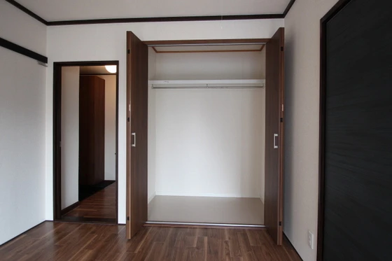 ヴィラフローレルA棟