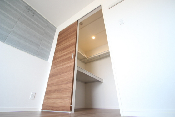 エスト クローネ