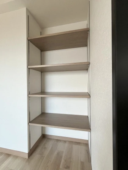 えの宮郵便局ビル