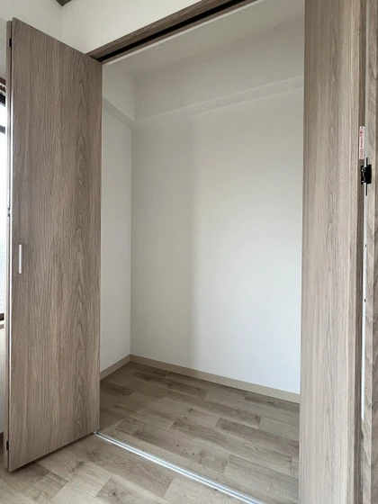 えの宮郵便局ビル