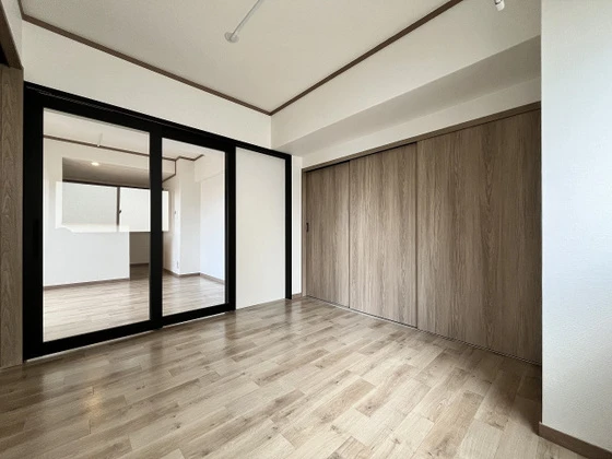 えの宮郵便局ビル