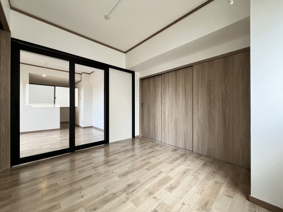 えの宮郵便局ビル