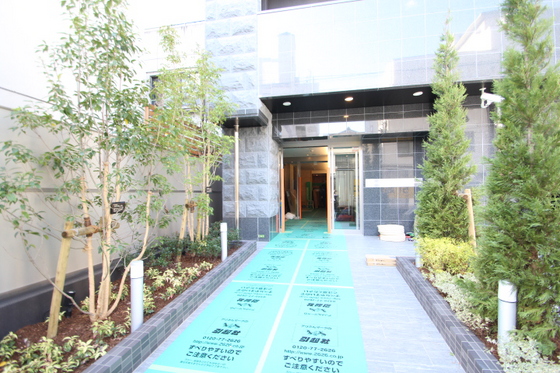 プレサンスロジェ広島駅南