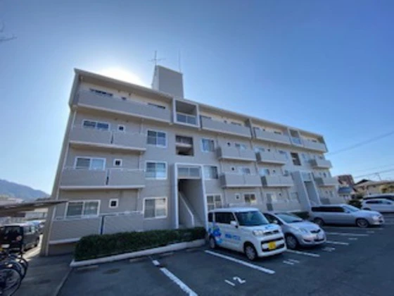 第2ファミーユ半田