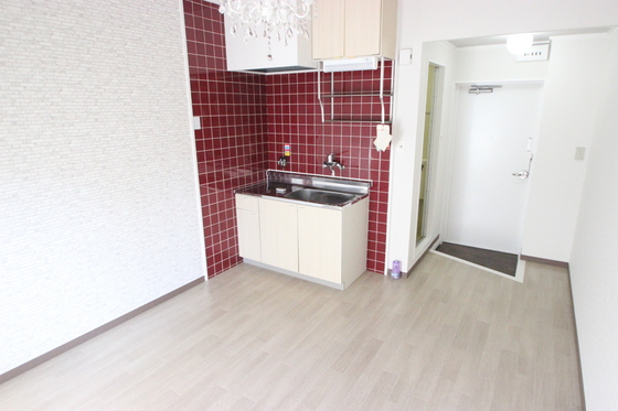 三篠アルティメイトビル