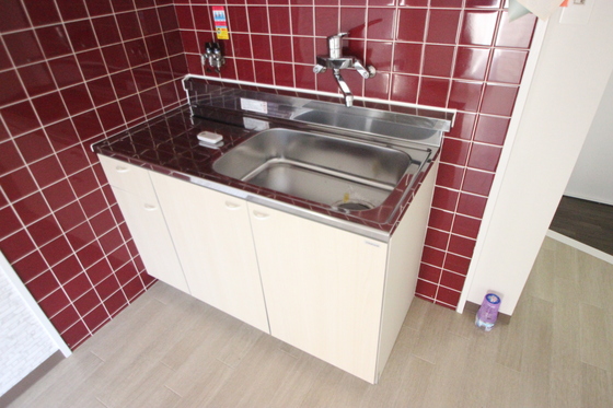 三篠アルティメイトビル