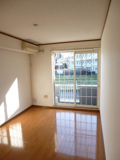 ファミールシャトー