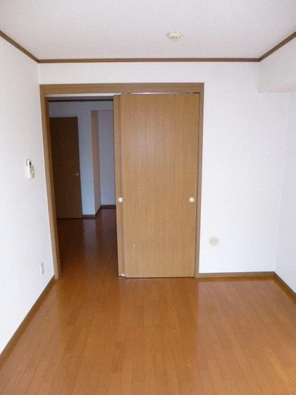 ファミールシャトー