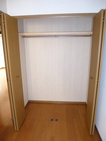 ファミールシャトー