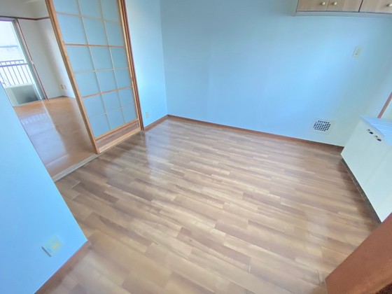 マンションシバタ