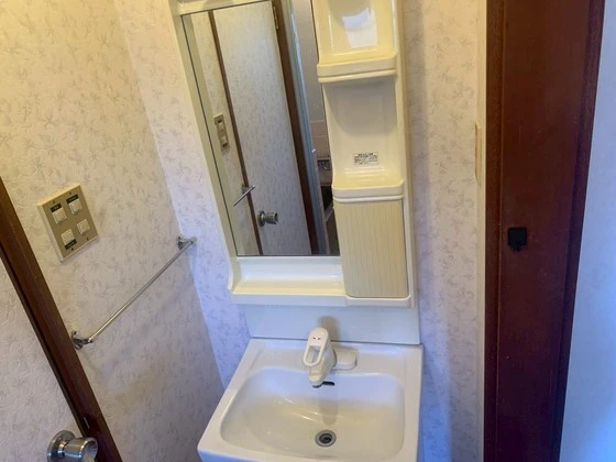 マンションシバタ