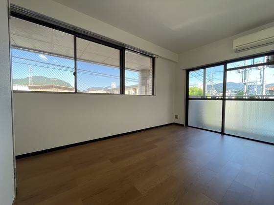 サンローレル船越