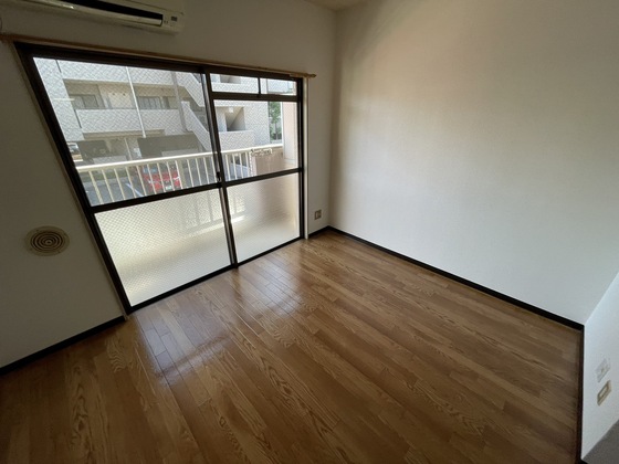 サンローレル船越