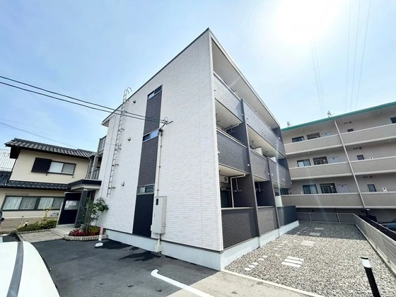 ラ・プラージュⅡ