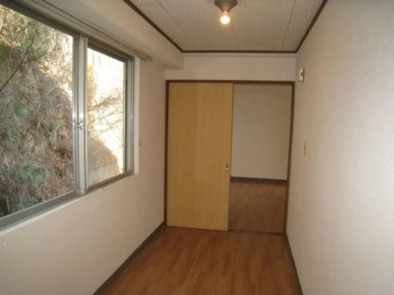 二葉コーポラスB棟