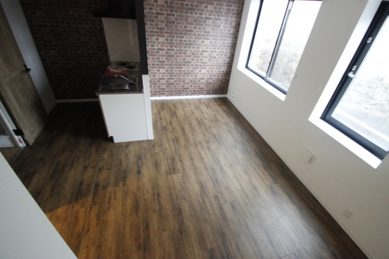 アイゼンルーム安中央