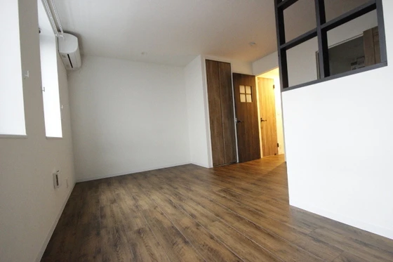 アイゼンルーム安中央