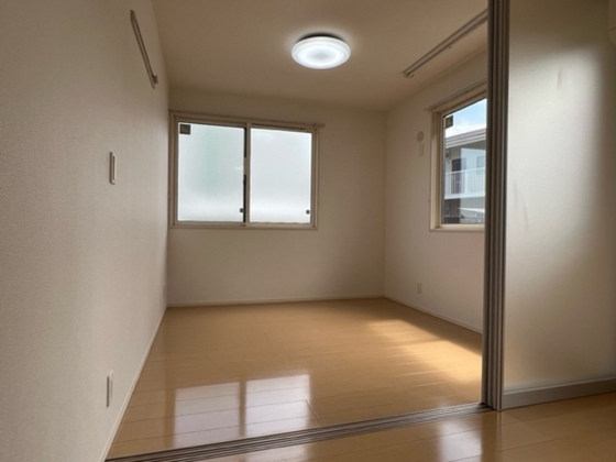 リバーパレスD棟