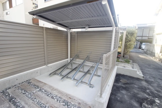 コモド・カサ・ミラ