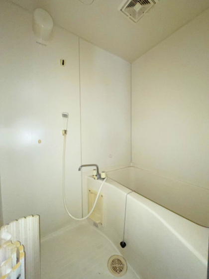 エステートピア伊藤A棟