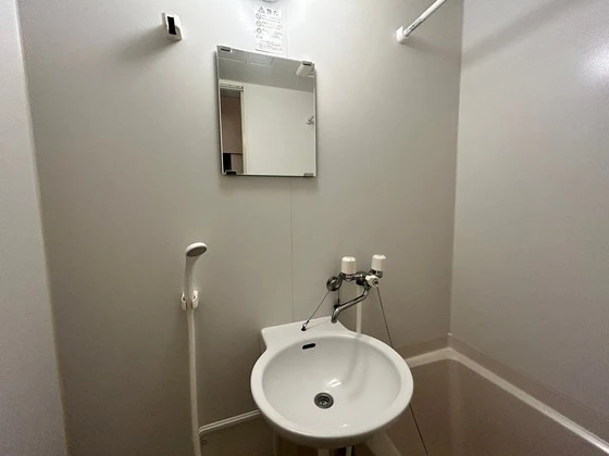 レオパレスコンフォート鶴見