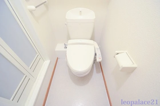 レオパレスコンフォート鶴見