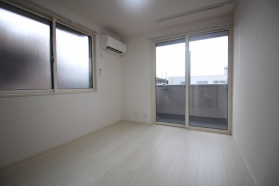 リッツ レジデンス B棟