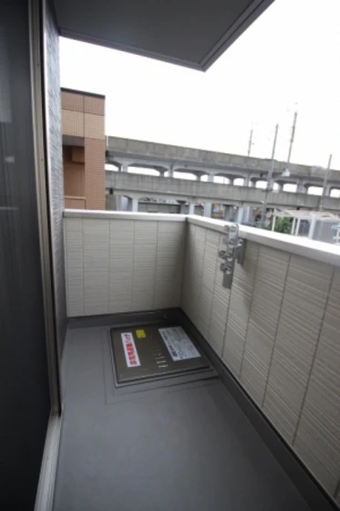 リッツ レジデンス B棟