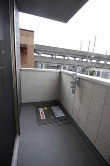 リッツ レジデンス B棟