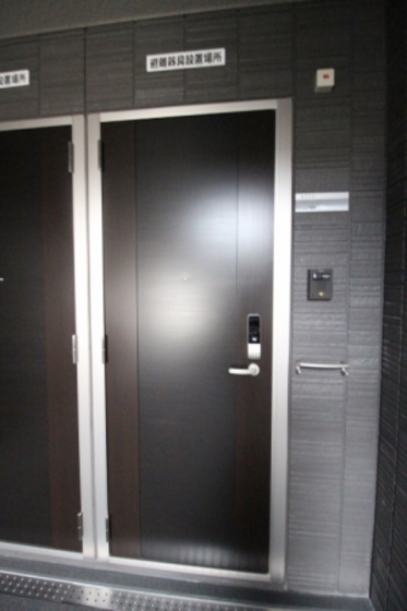 リッツ レジデンス B棟