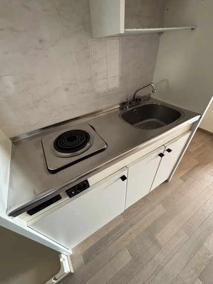 ビラージュ江波西