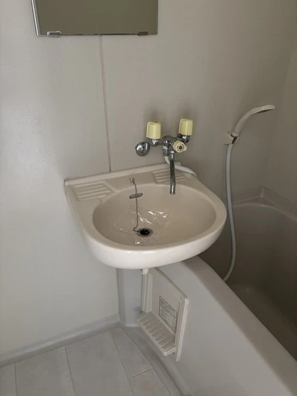 ビラージュ江波西