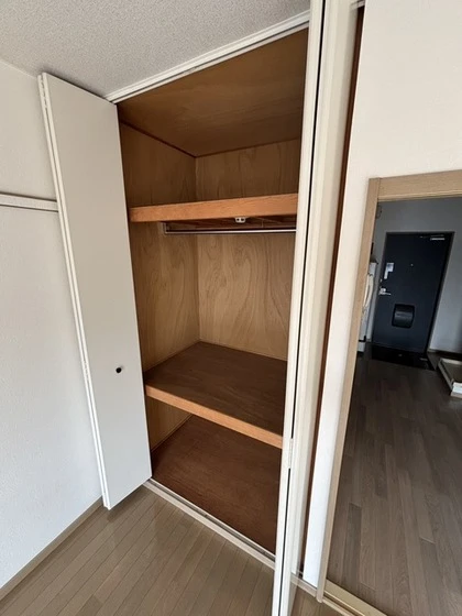 ビラージュ江波西