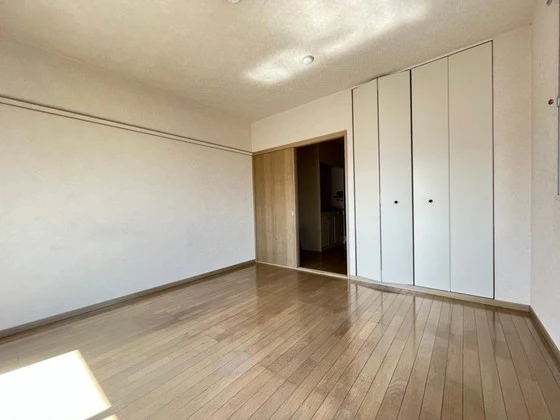 ビラージュ江波西