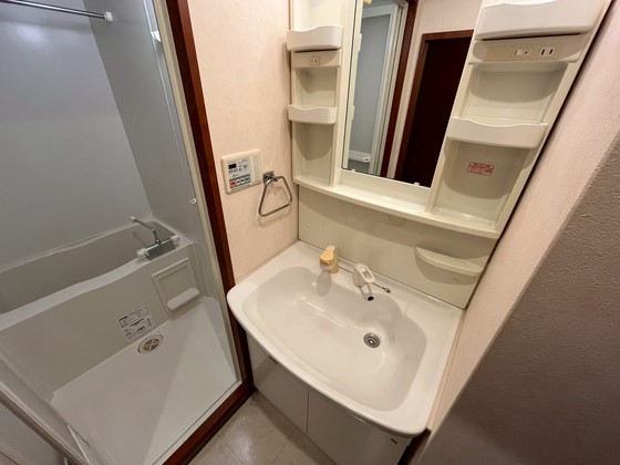 グラビスコート西十日市